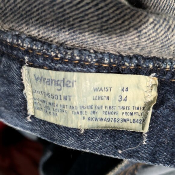 WRANGLER Vintage Strait Leg Denim Jeans  44-34 - Picture 3 of 3